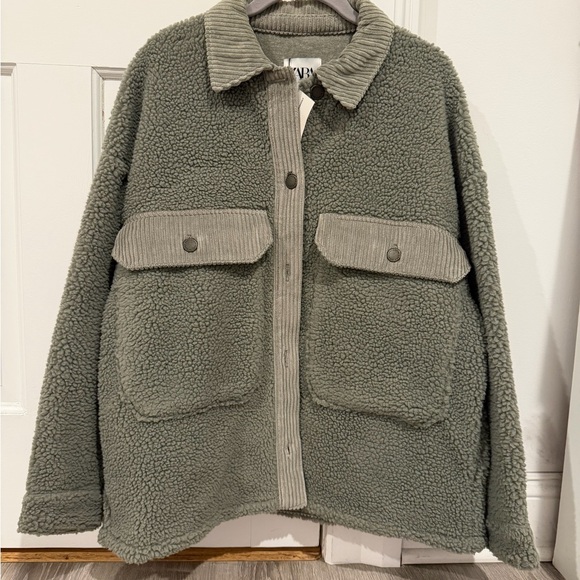 Brand new Zara Olive Green Sherpa/corduroy Jacket - Picture 1 of 5